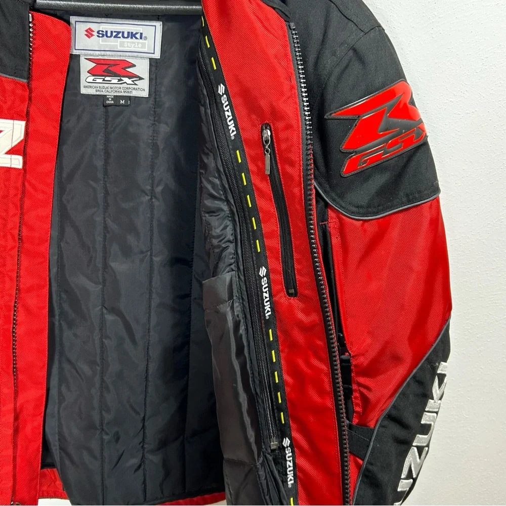 SUZUKI Style GSRX Men’s Red &  Black Motorcycle Jacket Size M - Picture 12 of 16